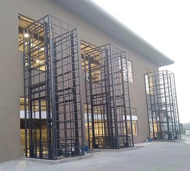 襄城液压升降货梯